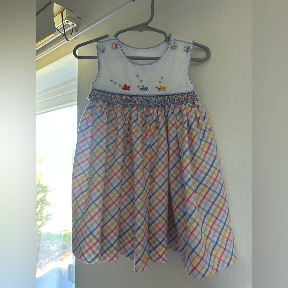 🐠 Smocked plaid Shrimp and Grits dress size 12 m